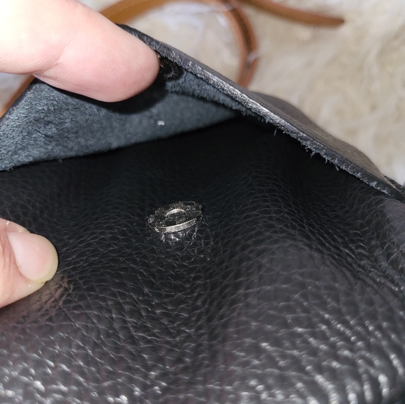 Divina Firenze Crossbody Italian Made Leather Black and Tan Small Bag - Picture 11 of 16